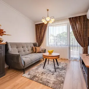 Prestige Central Apartments Apartment