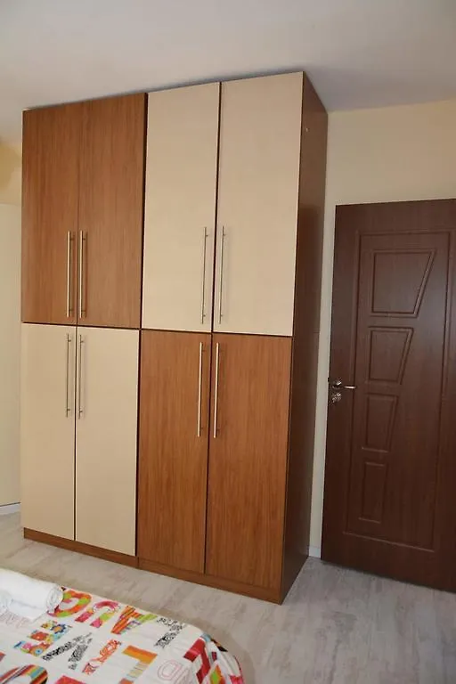 Ivet Apartment 瓦爾納